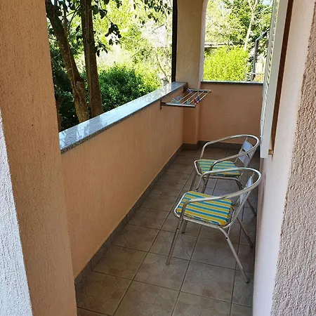 Mit Privater Terrasse By Interhome *