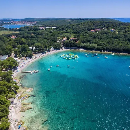 公寓 Mit Privater Terrasse By Interhome 班约勒